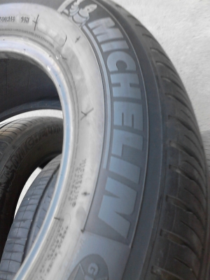 215/60R16 MICHELIN  ENERGY XM2   ชุด 4 เส้น   TEL.081-427-3941