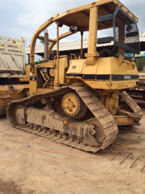 ขายด่วน!!! รถแทรคเตอร์CAT D4H เอกสารเล่มทะเบียนค่ะ