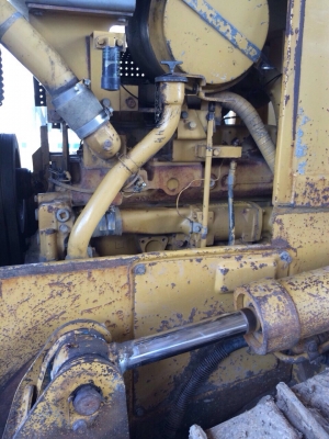 ขายด่วน!!! รถแทรคเตอร์CAT D4H เอกสารเล่มทะเบียนค่ะ