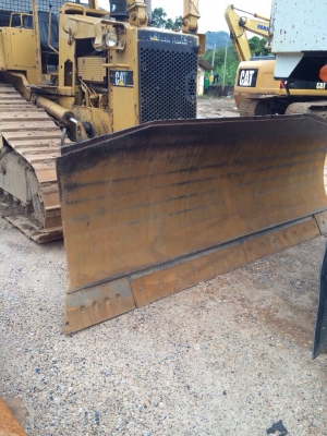 ขายด่วน!!! รถแทรคเตอร์CAT D4H เอกสารเล่มทะเบียนค่ะ