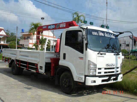 6ล้อFRR190แรงม้าติดเครนสวยๆเดิมพร้อมใช้พร้อมโอน