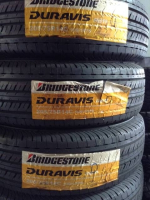 ยางใหม่ขายถูกๆๆล้างสต๊อก...ครับ