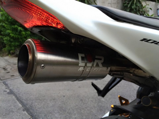 CBR 1000 RR ปี 05 แต่งเต็ม สพม 229,000 บาท รับซื้อขายแลกเปลี่ยนครับ