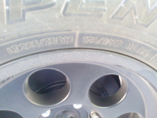 ขายยาง toyo  mud ขนาด 265/75/16  สภาพนางฟ้าครับ