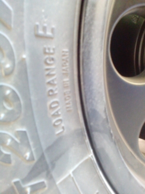 ขายยาง toyo  mud ขนาด 265/75/16  สภาพนางฟ้าครับ