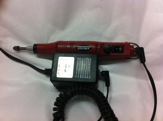 เครื่องขัดเจียร์แต่งชิ้นงาน GOLDEX ใช้ไฟฟ้า ปรับรอบการทำงานได้