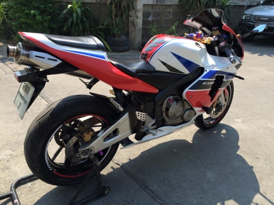 CBR 600 RR ปี 04 แต่งแน่นๆ ทะเบียนแท้ๆ 215,000 บาท รับซื้อขายแลกเปลี่ยนครับ CBR 600 RR ปี 04 แต่งแน่นๆ ทะเบียนแท้ๆ 215,000 บาท รับซื้อขายแลกเปลี่ยนครับ