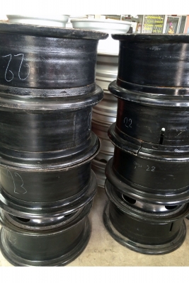 กะทะรถเครน 45 ตัน ใส่ยาง 1200-20เพลา/NISSAN,FUSO