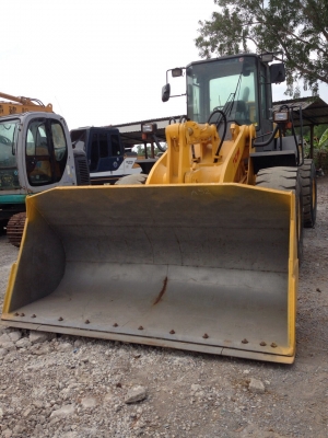 รถตักญี่ปุ่น TCM L32-2 เครื่อง ISUZU 6HK1T เอวแน่น ไฟฟ้าครบ สภาพสมบูรณ์