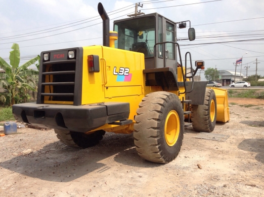 รถตักญี่ปุ่น TCM L32-2 เครื่อง ISUZU 6HK1T เอวแน่น ไฟฟ้าครบ สภาพสมบูรณ์ รถตักญี่ปุ่น TCM L32-2 เครื่อง ISUZU 6HK1T เอวแน่น ไฟฟ้าครบ สภาพสมบูรณ์