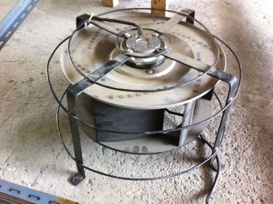 ชุดมอเตอร์ของ เยรมันเป่าลมตุกตาขยับที่เห็นหน้าร้านค้าทั่วๆไป