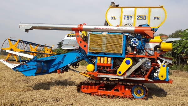 สภาพพร้อมใช้ น้ำหนักเบา คล่องตัวไทยเส็งยนต์ 0817638762 ไพทูลย์