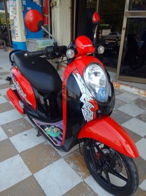 Honda Scoopy i(ล้อแม็กซ์)สีดำแดง ลาย Active Boy รถอย่างสวย พร้อมใช้