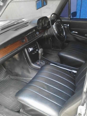 ขาย เบนซ์ 300D โบราณตาตั้ง