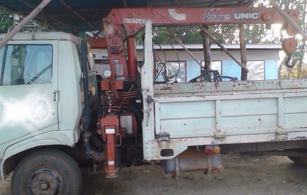 ขายด่วน เครน UNIC V Turbo 2 ตัน 3 ปลอกยืดสภาพดีมากครับพร้อมติดตั้งพร้อมใช้งาน ถอดออกจากรถหกล้อ HINO FB แล้วครับ ราคาต่อรองได้ครับ