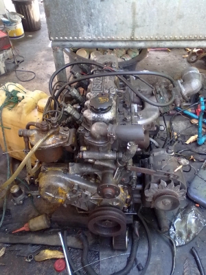 ขายเครื่องยนต์ isuzu c190