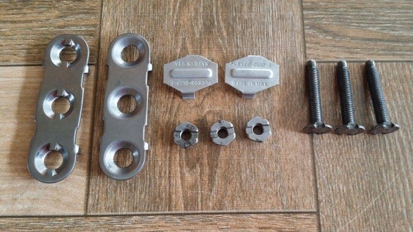 ชุดซ่อมแทรคยาง ใช้สำหรับซ่อมแซมแทรคยางที่ฉีกขาด ช่วยยืดอายุการใช้งานของแทรคยาง ชุดซ่อมแทรคยาง ใช้สำหรับซ่อมแซมแทรคยางที่ฉีกขาด ช่วยยืดอายุการใช้งานของแทรคยาง