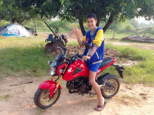 รับสมัครคนขับรถแบคโฮ วันละ400-500 ตามความสามารถ