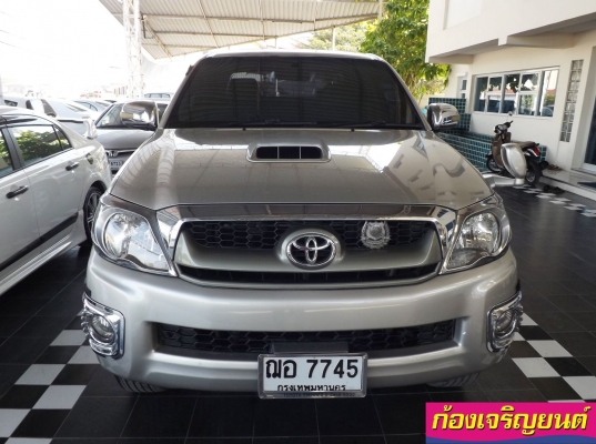 TOYOTA Vigo 4ประตู 3.0G Airbag Abs ปี 2009