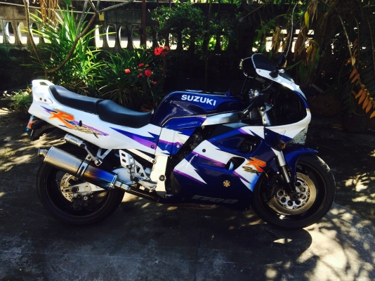 GSXR1100 ปี94-95ทะเบียนแท้ๆ ตอง111 กรุงเทพ สวยกริ๊บ