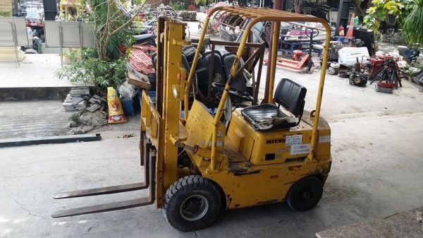 รถโฟล์คลิฟต์ MITSUBISHI เก่าญี่ปุ่น ขนาด 1.5 ตัน เครื่องยนต์เบนซิน ยกสูง 3 เมตร สภาพดีพร้อมใช้งาน รถโฟล์คลิฟต์ MITSUBISHI เก่าญี่ปุ่น ขนาด 1.5 ตัน เครื่องยนต์เบนซิน ยกสูง 3 เมตร สภาพดีพร้อมใช้งาน