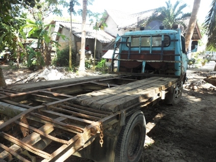 ขายรถบรรทุกท้ายลาด ISUZU 98 แรงม้า มีทะเบียน ขายรถบรรทุกท้ายลาด ISUZU 98 แรงม้า มีทะเบียน