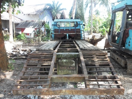 ขายรถบรรทุกท้ายลาด ISUZU 98 แรงม้า มีทะเบียน ขายรถบรรทุกท้ายลาด ISUZU 98 แรงม้า มีทะเบียน