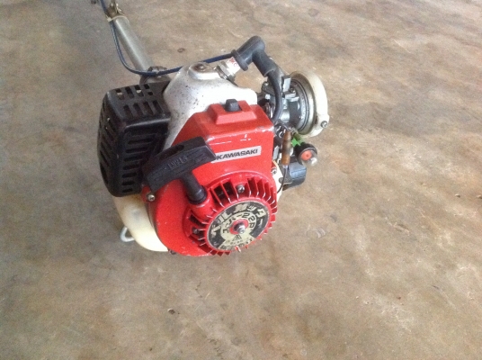 เครื่องตัดหญ้ามือสอง