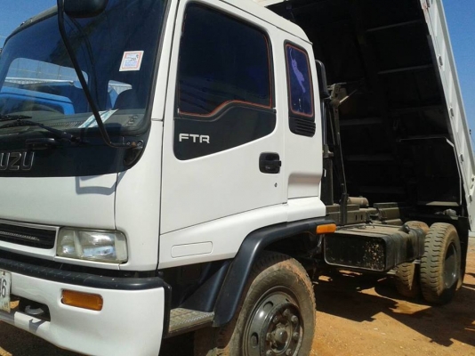 ขาย6ล้อดั้มISUZU DECA เครื่อง195แรง คัชซีFTR33F ห้างแท้ พ.เพาเวอร์ เบรกทิฟฟี่ เครื่องดี แคชซีสวย ยางดี ภายในสวย แอร์เย็น สภาพพร้อมใช้งาน เอกสารพร้อมโอน สนใจโทร090-8588220คุณนะ ID:narong498 หรือ www.truck.in.th/498 หรือFB:ณรงค์ ซื้อขายรถมือสอง(เว็บไซต์ส่วน