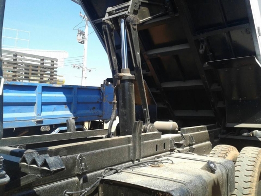 ขาย6ล้อดั้มISUZU DECA เครื่อง195แรง คัชซีFTR33F ห้างแท้ พ.เพาเวอร์ เบรกทิฟฟี่ เครื่องดี แคชซีสวย ยางดี ภายในสวย แอร์เย็น สภาพพร้อมใช้งาน เอกสารพร้อมโอน สนใจโทร090-8588220คุณนะ ID:narong498 หรือ www.truck.in.th/498 หรือFB:ณรงค์ ซื้อขายรถมือสอง(เว็บไซต์ส่วน