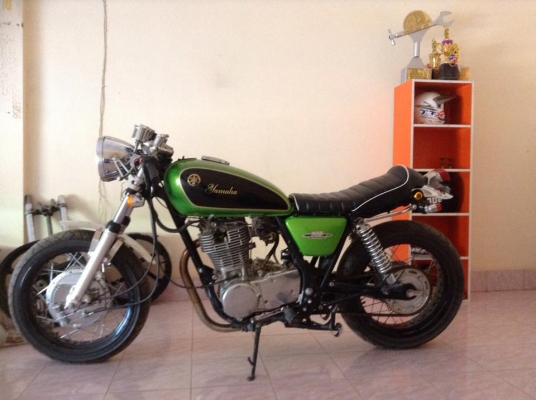 ขายsr400cc  สองคันสรรพสามิตรทั้งสอง