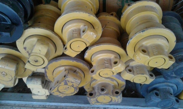 ขออนุญาตขายโรลเลอร์  ราคาลูกละ 2,400 บาท สปอกเกตรถแบคโฮทุกรุ่น ราคาถูก  จัดส่งทั่วประเทศ