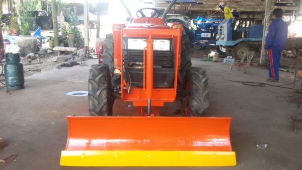 ขายรถไถคูโบต้าL3408พร้อมใช้งานราคาต่อลองได้นะครับ