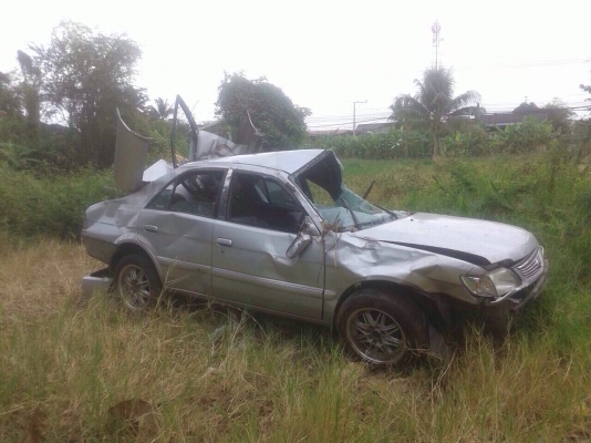 โตโยต้าโซลูน่า ปี02 เครื่อง1500  เกียรออโต้  สีเทา โอนลอยๆๆ หรือเเยกขายเป็นอะไหลทุกส่วนมีหลายทั้งเก๋งเเละกระบะ