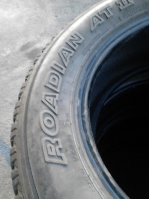 235/65R17 ROADSTONE ROADIAN ATII ชุด 4 เส้น ปี 2012 TEL.081-427-3941 235/65R17 ROADSTONE ROADIAN ATII ชุด 4 เส้น ปี 2012 TEL.081-427-3941