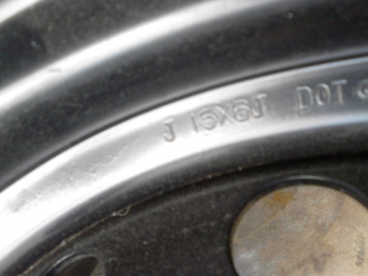 กะทะล้อ 6 รู ขอบ 15 ( 15X6JJ ) ชุด 4 ใบ TEL.081-427-3941 กะทะล้อ 6 รู ขอบ 15 ( 15X6JJ ) ชุด 4 ใบ TEL.081-427-3941