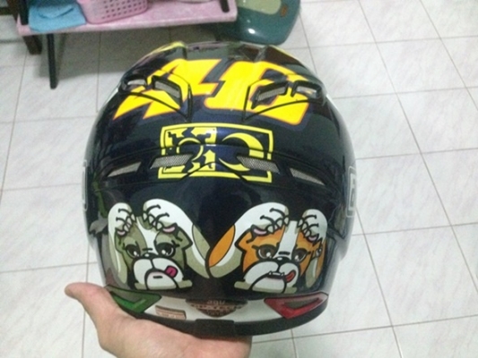 ขายหมวกกันน๊อคAGV GP TECHรุ่นLIMITED.Made in itaylแท้สภาพใหม่กิปชิวเบิกใหม่ภายในสวยกริ๊ป ขายหมวกกันน๊อคAGV GP TECHรุ่นLIMITED.Made in itaylแท้สภาพใหม่กิปชิวเบิกใหม่ภายในสวยกริ๊ป