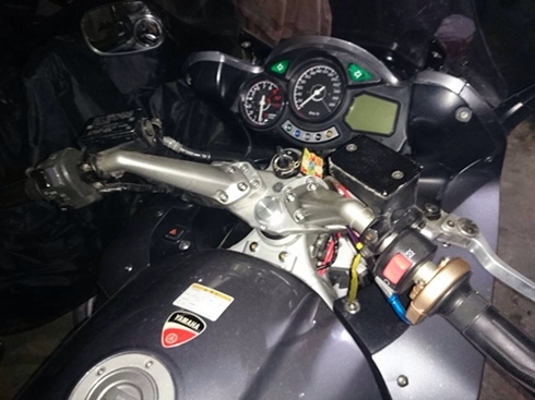 ขายYAMAHA FJRปี2006.ตัว.ABS.สรรพสารมิตรแท้ รถสวยเครื่องดีพร้อมใช้เลยครับ