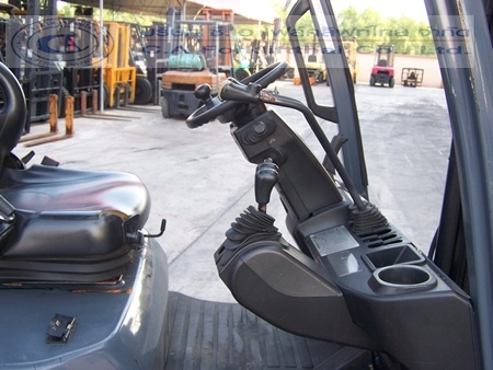 ขายรถ โฟล์คลิฟท์ TOYOTA รุ่น 8-FG15