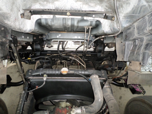 ขาย 6 ล้อ ฮีโน่ เมกก้า FG เครน 5 ตัน 212 แรง ยาว 7.60ม. ปี 2010 สภาพสวยเดิมเครื่องดี พร้อมใช้งาน ชมก่อนได้ครับ สนใจติดต่อ 081-9425443