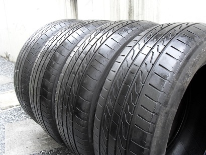 ขายยาง MICHELIN PRIMACY LC ปี13 2เส้น ปี12 2เส้น(1ชุด) 215-60-16 ราคา 3,500