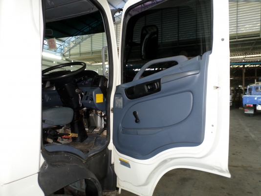 ขาย 6 ล้อ ฮีโน่ 500 ดัมพ์ 3มิตร  175 แรง ยาว 4 ม. ปี 2010 สภาพสวยเดิมเครื่องดี พร้อมใช้งาน ชมก่อนได้ครับ สนใจติดต่อ 081-9425443