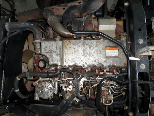 ขาย 6 ล้อ ฮีโน่ 500 ดัมพ์ 3มิตร  175 แรง ยาว 4 ม. ปี 2010 สภาพสวยเดิมเครื่องดี พร้อมใช้งาน ชมก่อนได้ครับ สนใจติดต่อ 081-9425443