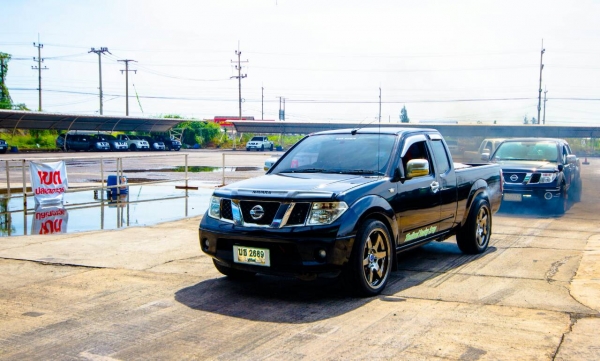 ขายแม็กขอบ 22 พร้อมยางตรงรุ่นนาวาร่า ขายตามสภาพใช้งานได้ปกติ ขายแม็กขอบ 22 พร้อมยางตรงรุ่นนาวาร่า ขายตามสภาพใช้งานได้ปกติ