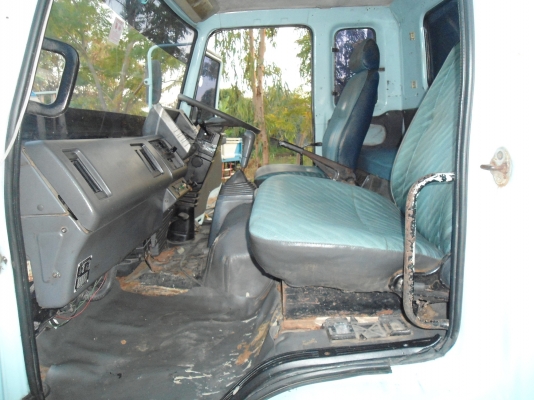 ขายรถ 6 ล้อ ISUZU