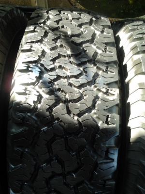 BF All 265/75/16 ปี50/11  สภาพสวยๆ 1ชุด