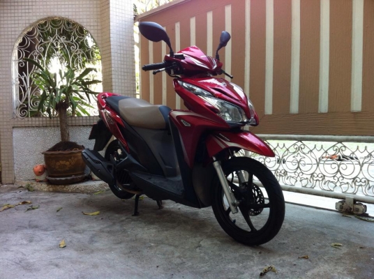 ขออนุญาติขาย Honda Click 125i ตัว TOP Combi Brake โอนให้ฟรีครับ