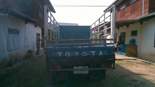 ขาย 6 ล้อ TOYOTA BU87 เครื่อง 115 แรงม้า เกียร์สั้น คอกแปปพร้อมบรรทุก ทะเบียนพร้อมโอน ราคาต่อรองได้ครับ