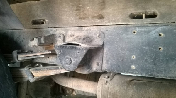 ขาย 6 ล้อ TOYOTA BU87 เครื่อง 115 แรงม้า เกียร์สั้น คอกแปปพร้อมบรรทุก ทะเบียนพร้อมโอน ราคาต่อรองได้ครับ