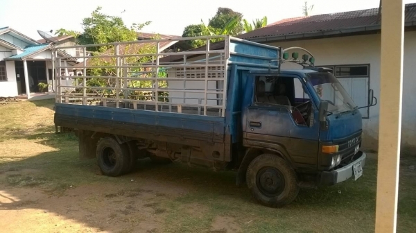 ขาย 6 ล้อ TOYOTA BU87 เครื่อง 115 แรงม้า เกียร์สั้น คอกแปปพร้อมบรรทุก ทะเบียนพร้อมโอน ราคาต่อรองได้ครับ